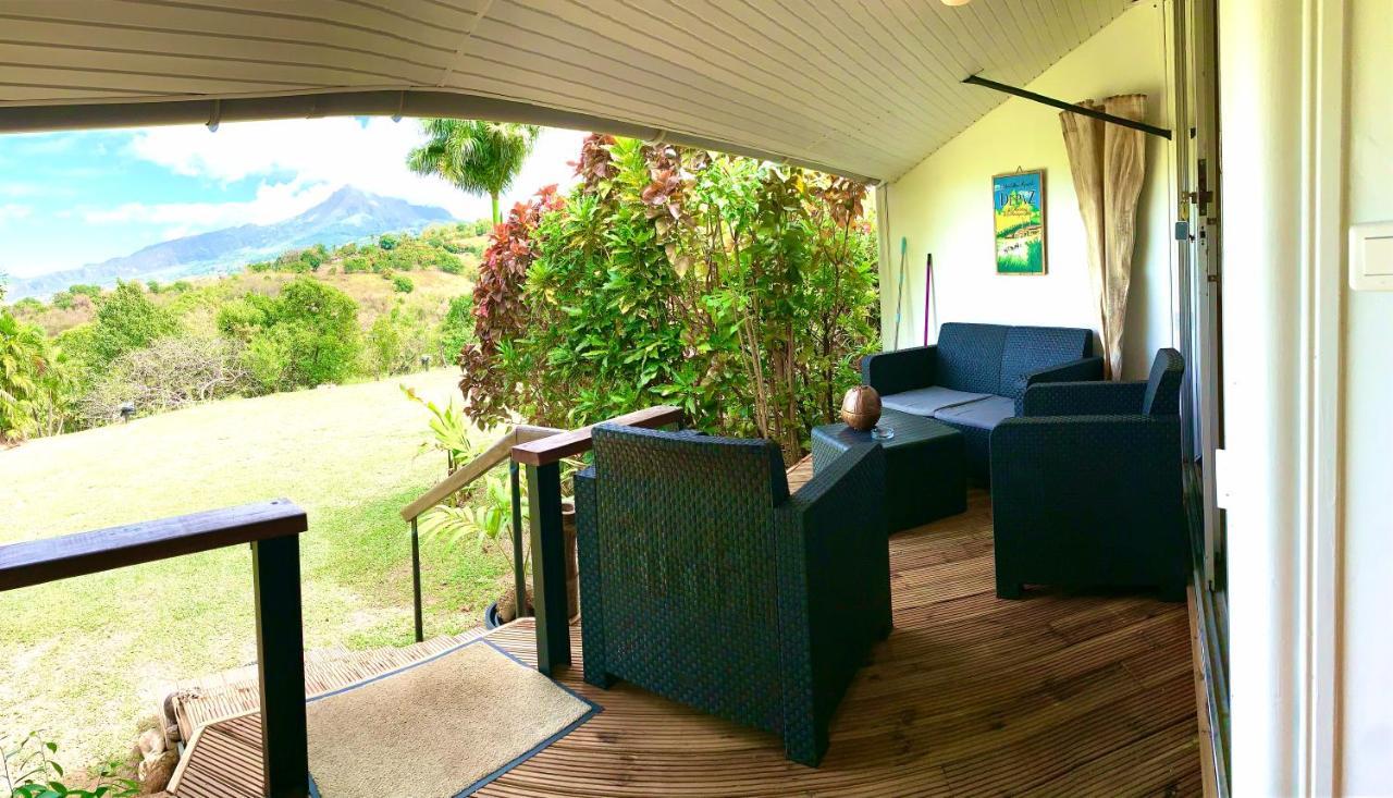 Lodge Colibris Piscine Privee Vue Panoramique Mer Et Montagne Pelee , 500 M Plage Dans Un Parc , Calme Assure Ideal Pour Decouvrir Le Nord Caraibes Ле Карбе Екстериор снимка